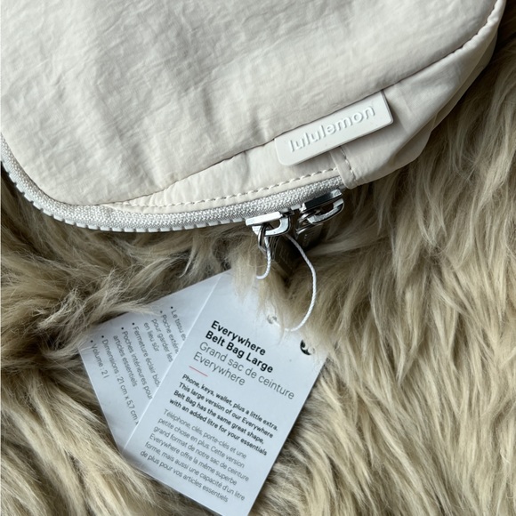 Lululemon | NWT Everywhere Belt Bag Large 2L White Opal New Tags Sold Out - Picture 15 of 15